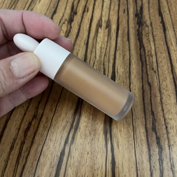 Rare Beauty by Selena Gomez Liquid Touch Brightening Concealer No. 440C 0.25 oz - Picture 2 of 4